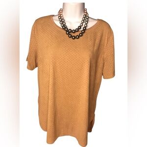 Tru Self Top Size Medium Brown Short Sleeve Faux Suede Like Textured Western